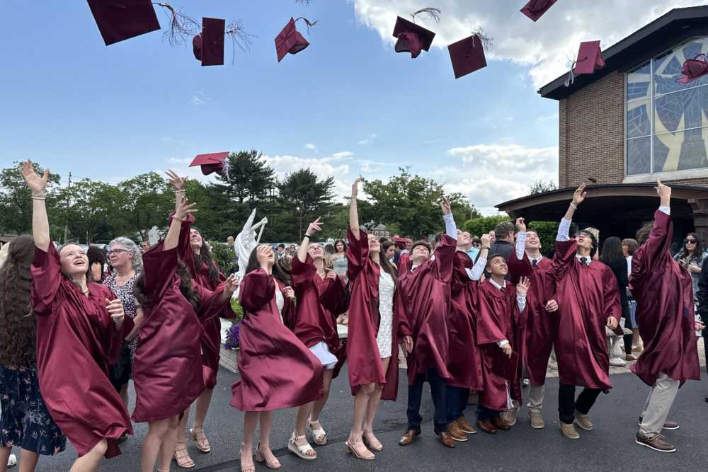HAT TOSS.jpg